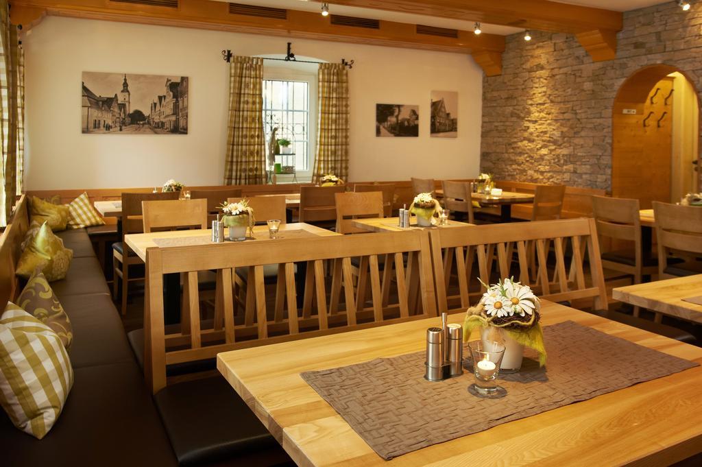 多瑙河畔诺伊施塔特 季吉尔旅馆酒店 外观 照片